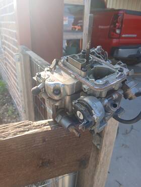 100% Nd2893 Rochester 2se Carburetor For Gm 2.8 L V6 Recently Rebuilt And Gently Used