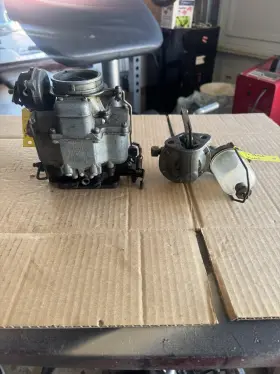 7002380 Carter Wcd 436 Carburetor. With Fuel Pump