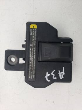 Chevrolet 20951908 Volt 2013 Engine Wiring Harness Junction Block 1110100-aa A37