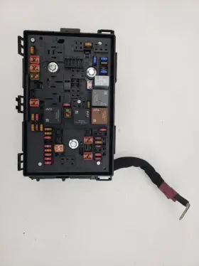 1110207ab Chevrolet 22870070 Volt 2013 Engine Fuse Box Relay Junction Block A37