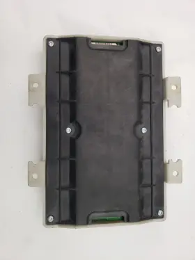 P04727478ag Chrysler 2004 Town Country Body Control Bcm On Fuse Junction Block