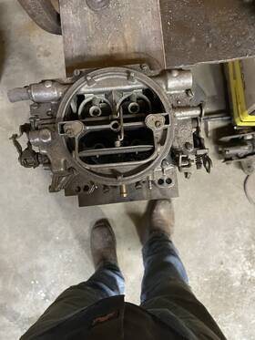 Edelbrock 1407-1400 Carburetor