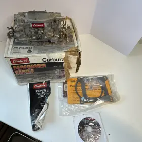 Bk.735-3555 Edelbrock Bk.735-5333 Performer 600 Cfm 4 Barrel Carburetor Manual Choke Bk.735-3555 Edelbrock Bk.735-5333 Performer 600 Cfm 4 Barrel Carburetor Manual Choke