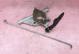 Ford C3de-9a599 1963 Falcon Carburator Spacer With Linkage - 1960 1961 1962 Comet