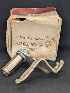 Ford C3oz-9b756a Nos 1963 1964 Fairlane Idle Speed Control Valve