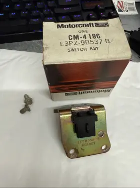 E3pz-9b537-b Ford Cm-4196 1983 Mustang 1 Barrel Carburetor Switch 192w8502a E3pz-9b537-b Ford Cm-4196 1983 Mustang 1 Barrel Carburetor Switch 192w8502a