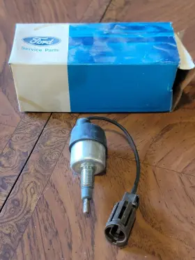 D3az-9d856-a Ford Nos Oem 4 Barrel Carburetor Solenoid 73 74 351 D3az-9d856-a Ford Nos Oem 4 Barrel Carburetor Solenoid 73 74 351