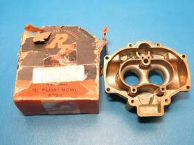 General Motors 7001389 Nos Gm Rochester 1951-1952 Oldsmobile 88 98 2bbl Carburetor Float Bowl