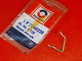 7040239 General Motors Nos Gm 1971 1972 Pontiac 1975 Chevrolet V8 Carburetor Vacuum Break Link