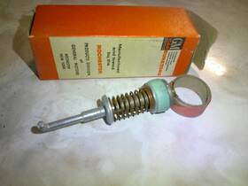 Gm / Rochester 7012339 Nos Carburetor Pump Plunger Assembly 1958 Oldsmobile With 4bc