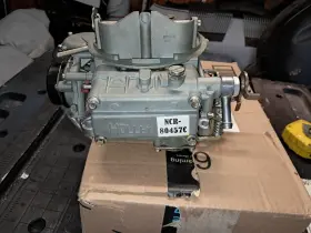0-80457c Holley Carburetor 600 Cfm Electric Choke # 80457-c 0-80457c Holley Carburetor 600 Cfm Electric Choke # 80457-c