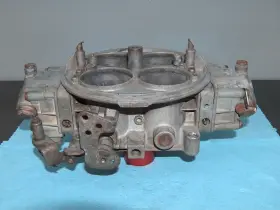 09375c Holley 1050 Cfm Dominator Double Pumper 4 Barrel Carburetor 9375 Carb Damaged