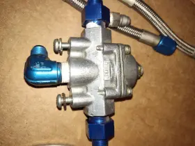 34r-66578 Holley Fuel Pressure Regulator With Fittings