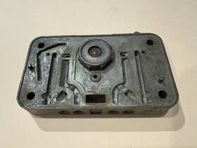 Holley 3898994 Nos 1967 Corvette 427 L88 4965 Carb Secondary Metering Block Gm