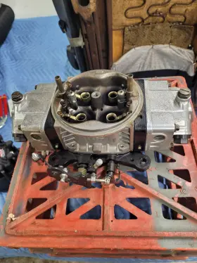 List-80804 Holley 80804 850 Carburetor Good Used Condition