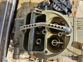 90670-2 Holley List 670 Cfm Truck Avenger 4 Barrel Carburetor
