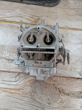 Holley Carb Chevy Chevrolet Dbl Pump 6210-6739 List 6210 4 Barrel 650 Cfm Double Pumper Spread Bore Carburetor