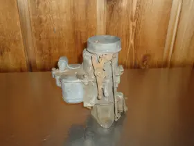 Hol4147 Holley Ford 1-barrel Carburetor Carb 1941 1942 1946 1947 Flathead Six 6-cylinder Hol4147 Holley Ford 1-barrel Carburetor Carb 1941 1942 1946 1947 Flathead Six 6-cylinder