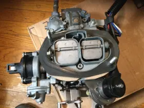 P40075-2 Holley Remanufactured 6520 2-barrel Carburetor Not Sure What It Fits