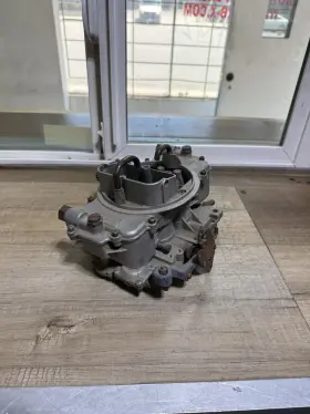 R84018 Holley Marine 4 Barrel 750 Cfm Carburetor 4010 Square Bore