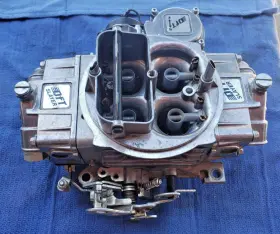 Sl-600-vs Holley 4bbl Quick Fuel Qft Slayer Series Carburetor 600cfm
