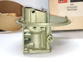 226382-r91 International Harvester Scout 2-barrel Carburetor Main Body Only #226382-r91