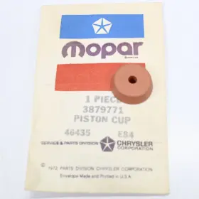 3879771 Mopar/chrysler Genuine Oem 1975 Carburetor Accelerator Pump Cup