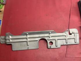 Nissan 650-225 Datsun 240z 1970-72 L24 Carburetor Heat Shield