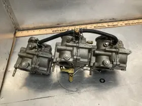0385851 Omc 1973 Johnson Carburetor Assembly 0385851 Omc 1973 Johnson Carburetor Assembly