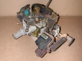 17086190 Rochester Dualjet E2me Carburetor - 1981-87 Oldsmobile 231/3.8l #17086190 Core