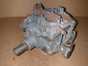Rochester 7040247 Quadrajet Carburetor - 1970 Buick Riviera 455 V-8 #7040247 Parts