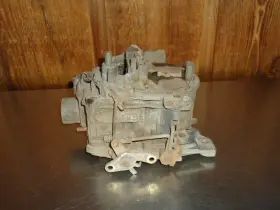 7041252 Rochester Quadrajet 4-barrel Carburetor 1971 Oldsmobile Toronado 455 V-8