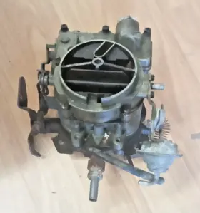 7042114 Rochester Used 2bbl Carb 1972 /73 Chev 350/400