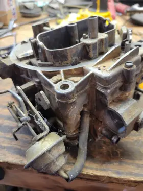 7042211 Rochester Quadrajet 4-barrel Carburetor 1972 Chevrolet Gmc Truck