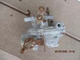 Gk8f-502 Tellediyne Antique Teledyne Updraft Carburetor On Intake Flange For Parts Only Gk8f-502 Tellediyne Antique Teledyne Updraft Carburetor On Intake Flange For Parts Only