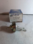 Carburetor Choke Pull -off Standard CPA268 Amc I Jeep Renault 8134544 M. New. Price: $35.00.