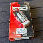 Vintage Nos Champion RBL15Y8 Spark Plugs Box Of 6 RV15YC8 #37 1971-74 Gm 350 455 New. Price: $17.50.