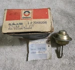Nos 1972 78 Gm Vacuum Break Rochester Quadrajet Carburetor 7048206 101-726 New. Price: $34.00.
